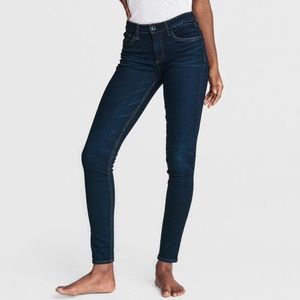 Rag & Bone Mid Rise Skinny Jeans